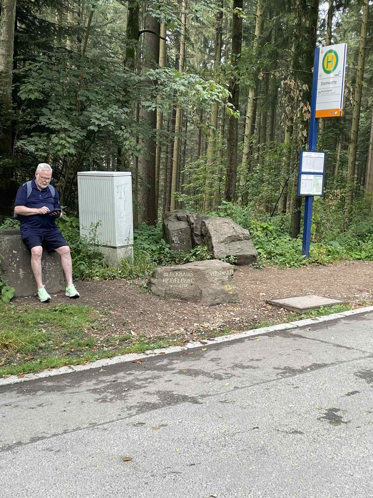Busshållplats Sternwarte